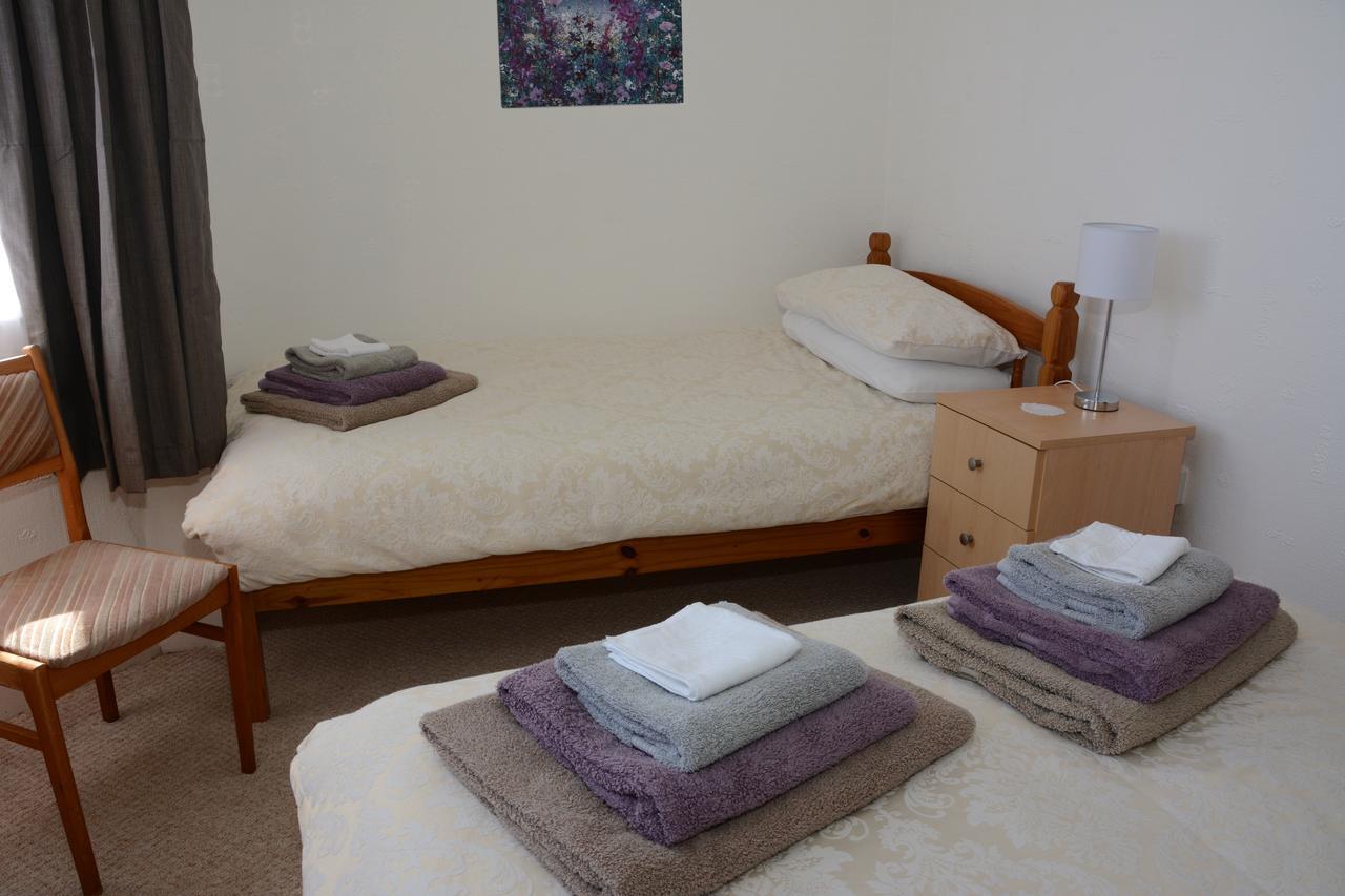 ריל The Cove Guest House מראה חיצוני תמונה